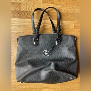 Michael Kors 16x12x5 gently used purse